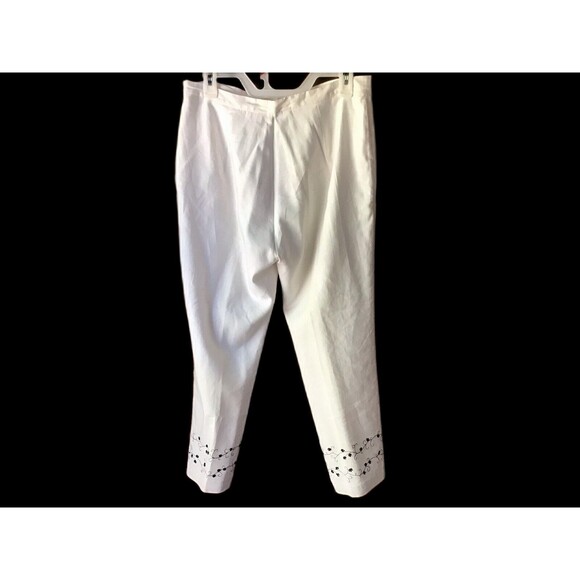 Outfit Petite White Dress Pants Sz 10P Linen Blend Beaded Embroidered Ankle Crop - Picture 2 of 8